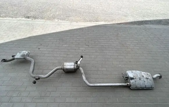Chrysler Pacifica Muffler/silencer C16451 FAUR10032H 916167