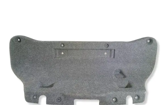 BMW 1 E82 E88 Tailgate trim 7173561
