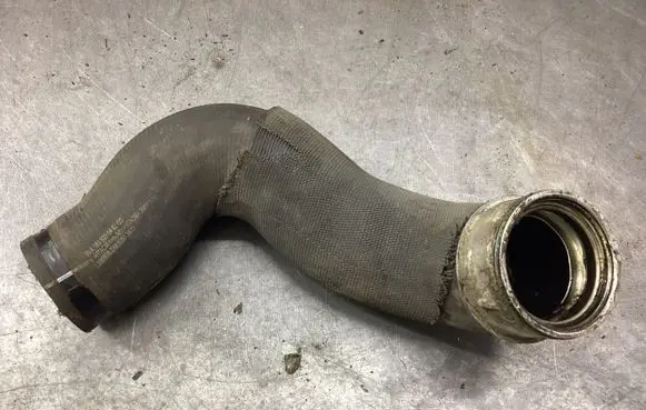 Mercedes-Benz B W245 Intercooler hose/pipe A1695280482 3099D5 20590B