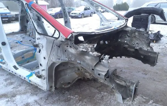 Front quarter panel