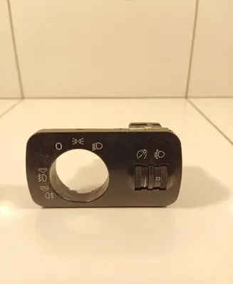 Volvo V70 Headlight level height control switch 03121200
