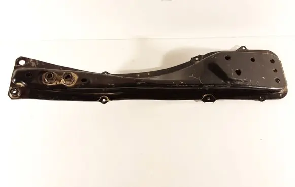 Toyota Corolla Verso AR10 Front subframe