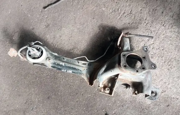 Volvo S60 Rear wheel hub spindle/knuckle 6G915A969