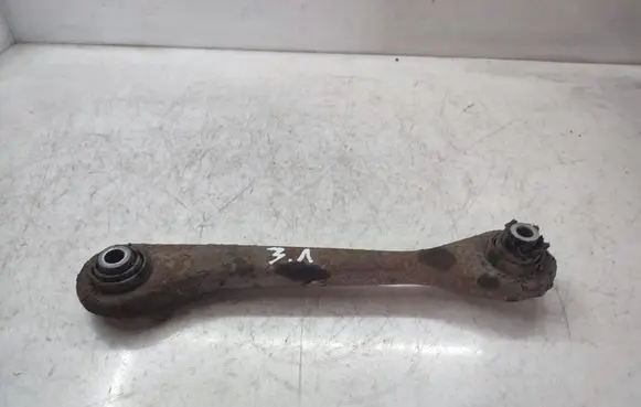 Volkswagen Tiguan Rear control arm