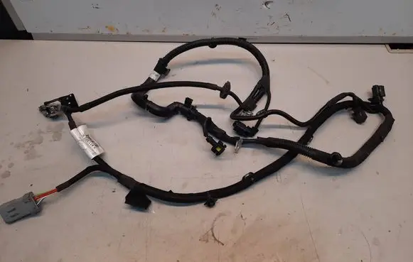 Peugeot 3008 II Positive cable (battery) 9841132080