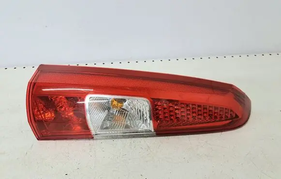 Volvo V70 Rear/tail lights