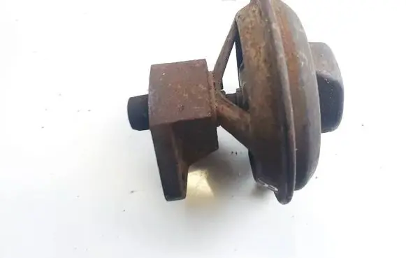 Renault 19 EGR valve 7700857584