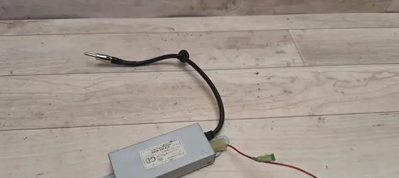 Chevrolet Captiva Aerial antenna amplifier 96628318 0701090265