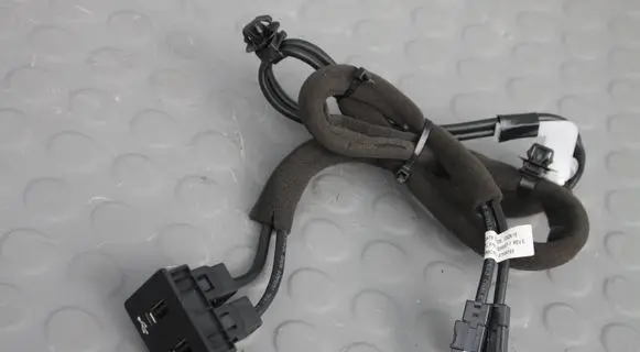 USB socket connector