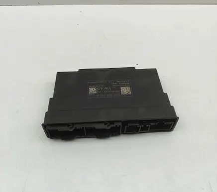 Porsche Taycan 9J1 Seat control module 4M8959760B