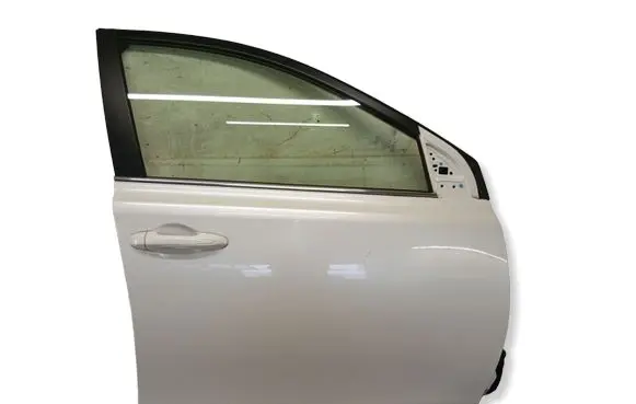 Toyota RAV 4 (XA40) Front door 6700142150