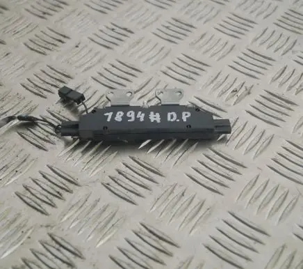 Porsche 997 Aerial antenna amplifier 99764711800