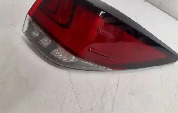 Lexus RX 450H Rear/tail lights 48218