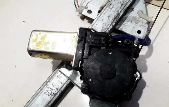 Mazda 626 Front door window regulator motor 3630161631 36301-61631