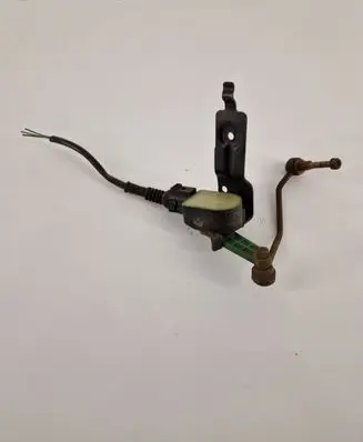 Audi A6 S6 C6 4F Front height sensor lever 4F0907503