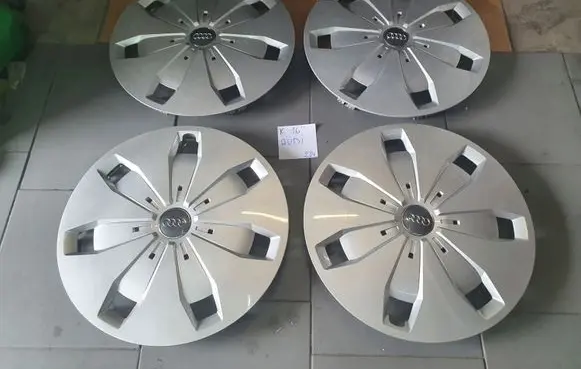 Audi A3 S3 8V R16 wheel hub/cap/trim 