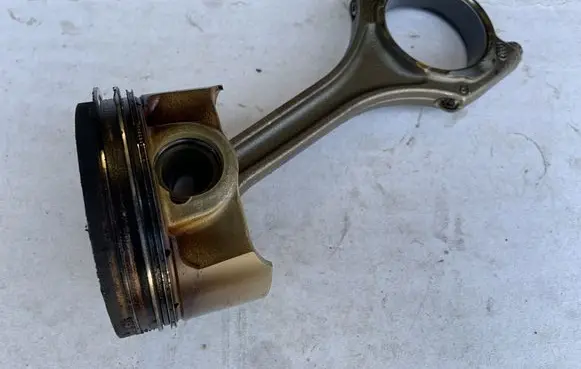 Audi A7 S7 4G Piston with connecting rod 079198401J 079107066EM