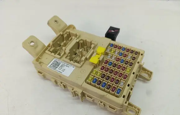 KIA Rio Fuse box set 91950H8570
