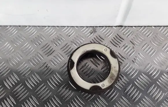 Nissan Qashqai Front upper strut mount 