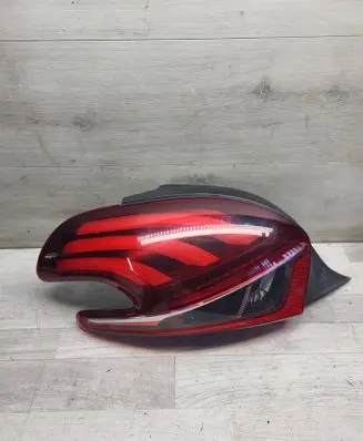 Peugeot 208 Rear/tail lights 001970330 12345678