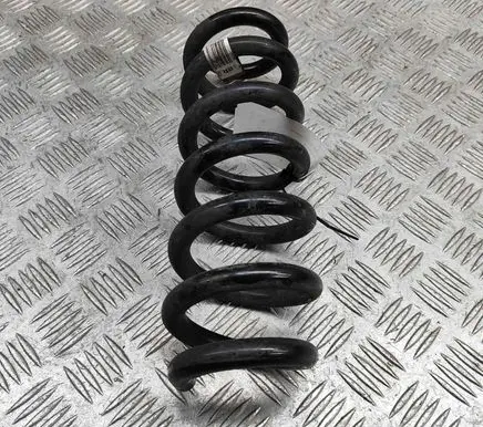 BMW 3 G20 G21 Rear coil spring 6889981