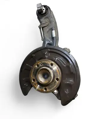 Rear wheel hub