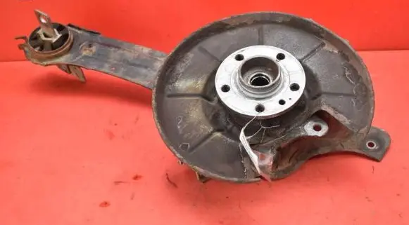 Volvo XC70 Front wheel hub spindle knuckle