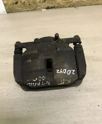 Nissan X-Trail T31 Front brake caliper