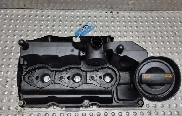 Skoda Fabia Mk2 (5J) Rocker cam cover 03P103469A