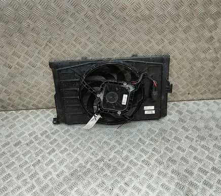 BMW i3 Radiator cooling fan shroud 8641949 8642144