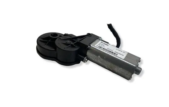 Volvo XC90 Seat adjustment motor C10276101