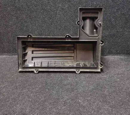 Volkswagen Golf VI Air filter box cover 
