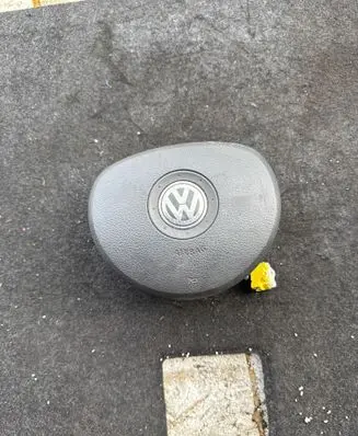 Volkswagen Golf V Steering wheel airbag 61607480 61609050B 1K0880201N