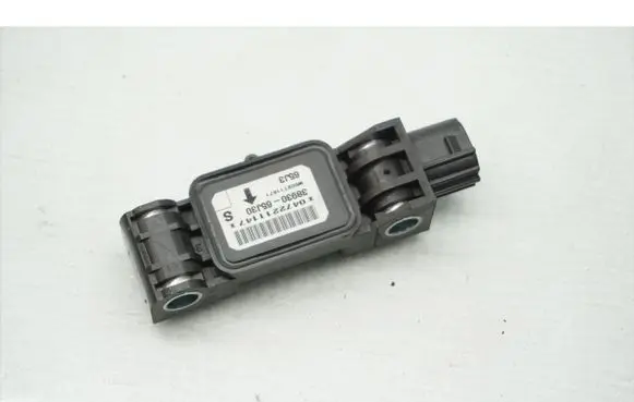 Suzuki Grand Vitara II Airbag deployment crash/impact sensor 38930-65J30
