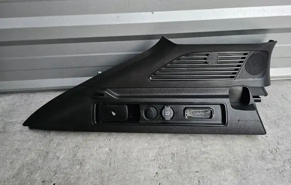 Alfa Romeo Stelvio Tailgate/boot cover trim set 