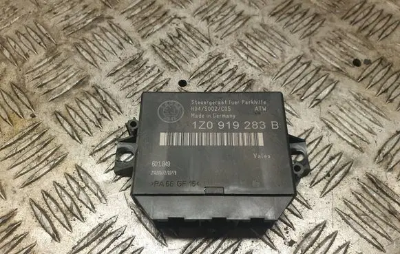 Skoda Octavia Mk2 (1Z) Parking PDC control unit/module H04S002C05 601849 1Z0919283B