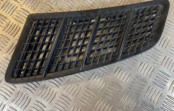Mercedes-Benz SLK R172 Bonnet/hood grill A1728800185