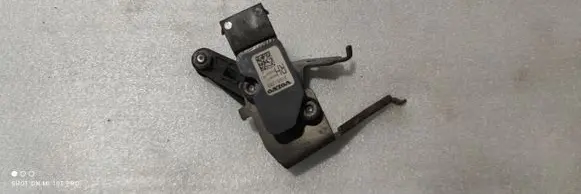 Volvo XC60 Rear air suspension level height sensor 31681288