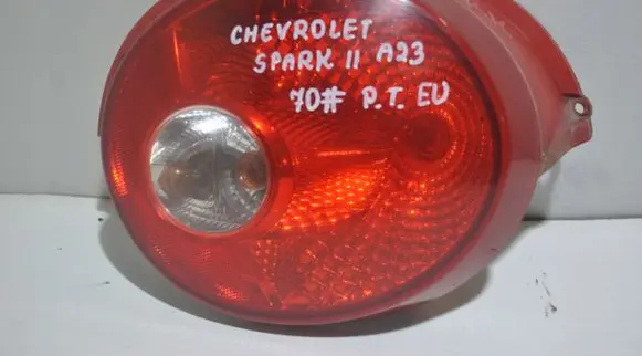 Chevrolet Spark Tailgate rear/tail lights