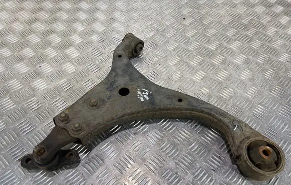 Hyundai i30 Front lower control arm/wishbone