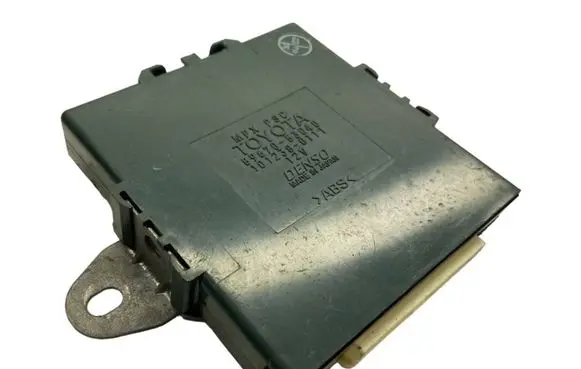 Lexus IS 220D-250-350 Parking PDC control unit/module 8967053040 1012380111