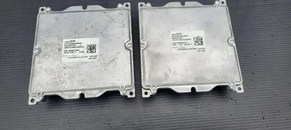 Opel Astra K Voltage converter/converter module 