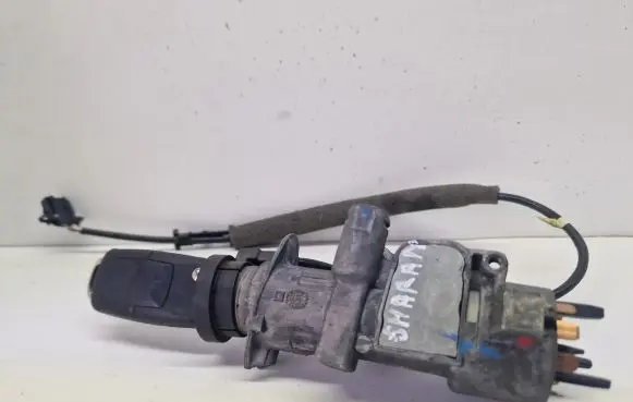 Volkswagen Sharan Ignition lock 4B0905851B