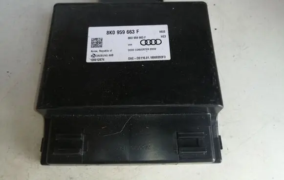 Audi A6 S6 C7 4G Voltage converter/converter module 8K0959663F