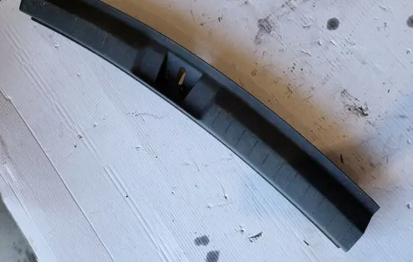Dodge Journey Trunk/boot sill cover protection 1BE73XDVAB