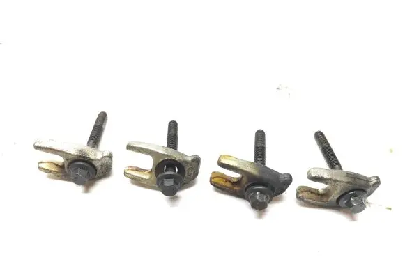 Renault Scenic IV - Grand scenic IV Fuel Injector clamp holder