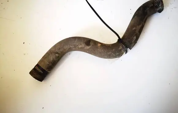 Volkswagen PASSAT B4 Engine coolant pipe/hose