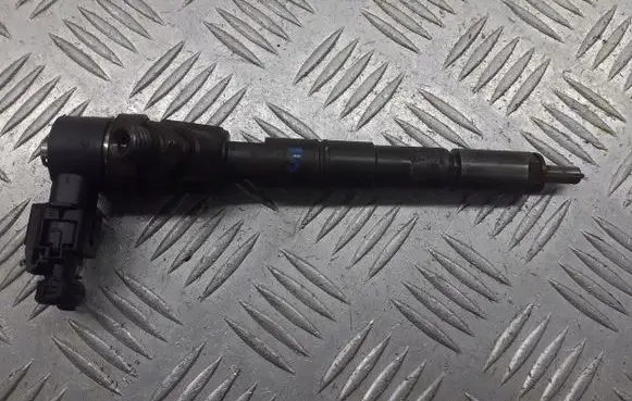 Opel Vectra C Fuel injectors set 0445110243