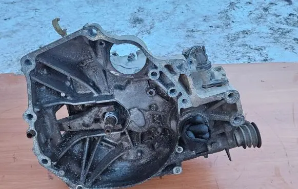 Honda Civic Manual 5 speed gearbox S401369489