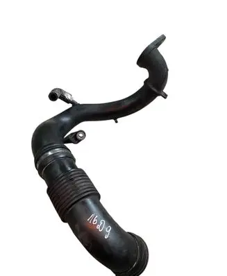 Renault Master III Air intake hose/pipe 165763705R
